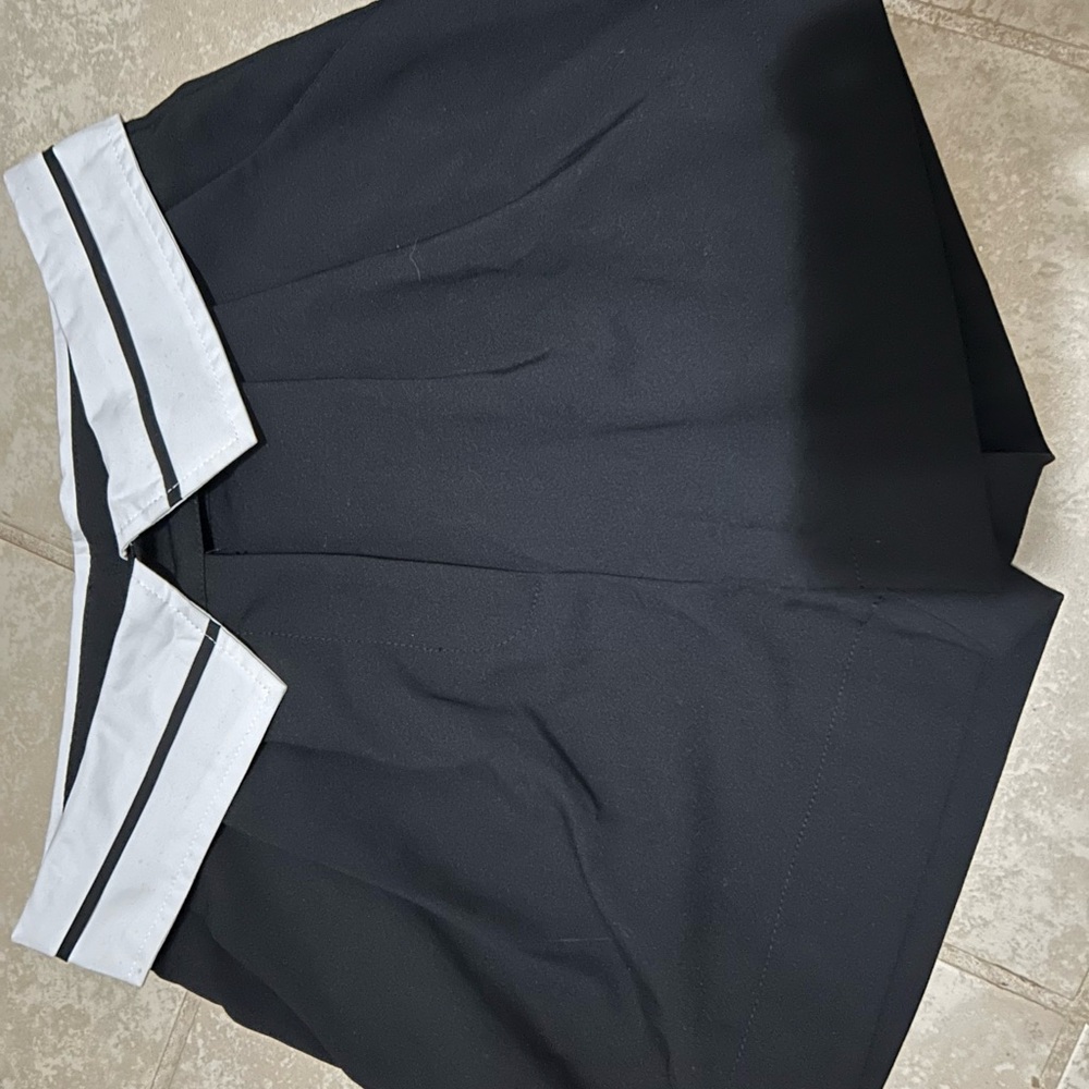 Francesca's Collections Dark Blue Shorts with pockets
